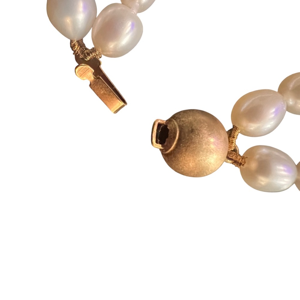 Vintage Double-Strand Pearl Bracelet with 14K Gold Box Clasp & Spacers, 7” - Picture 8 of 11